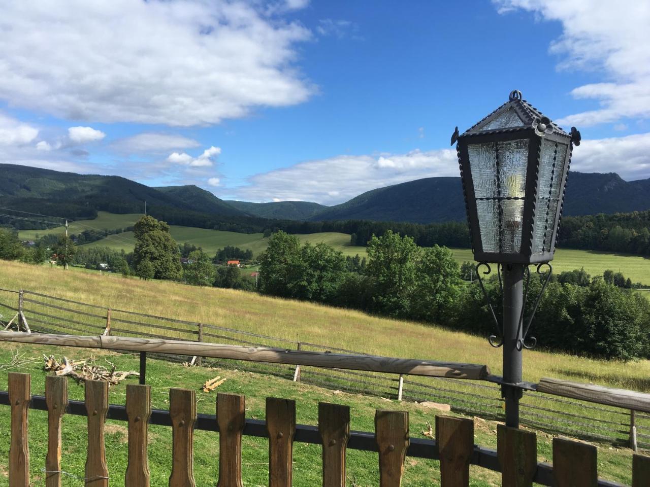 Modern Chalet Na Zlatniku Zlata Olesnice  Экстерьер фото